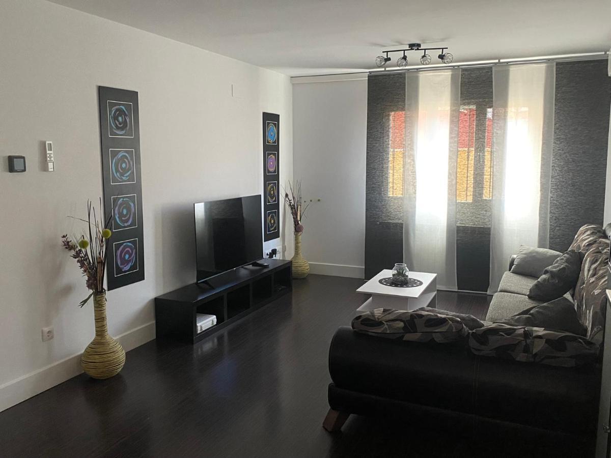 Vut Nohales Home Bagian luar foto